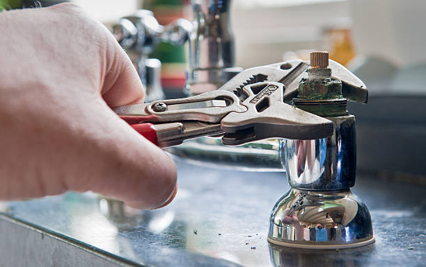 Best Ceiling water damage repair  in Winsted, CT